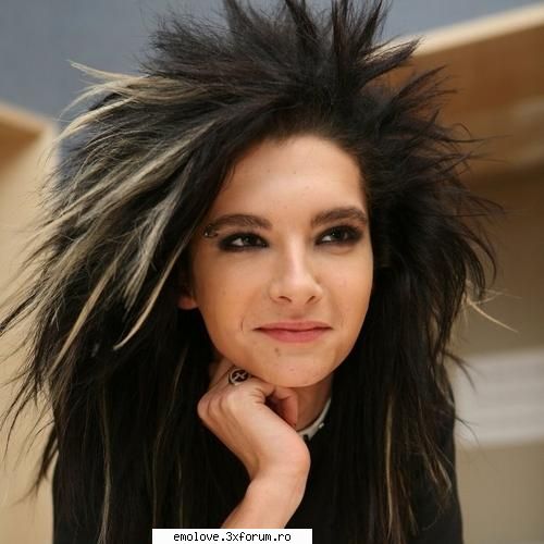 ...:::...Bill Kaulitz...:::... - ( __________________________________________ - ...:::...Tokio Hotel...:::...