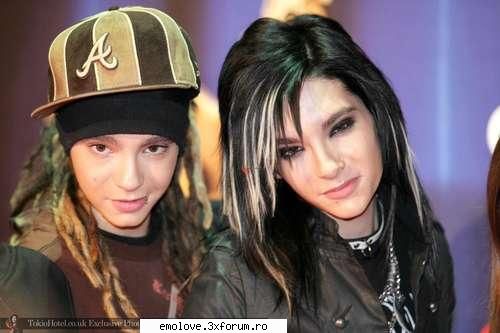 ...:::...Kaulitz Twins...:::... - Tom il iubeste sh eu ma pun langa el sh-l - ...:::...Tokio Hotel...:::...