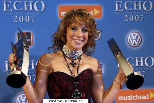 ...:::...LaFee...:::... - o.O MaCkY O.o - ...:::...Lafee&Avril Lavigne...:::...