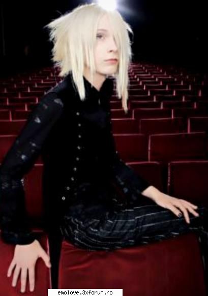 ...:::...Shin...::: - oooops le-am inkurkat... am fct rost de pze...sh - ...:::...Cinema Bizarre...:::...