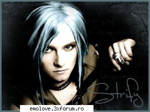 ...:::...Strify...:::... - la el nuj knd e ziua.....da'....luv - ...:::...Cinema Bizarre...:::...