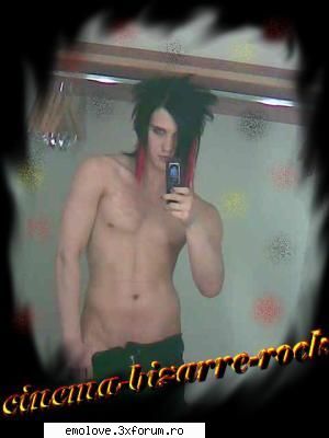 ...:::...Yu...:::... - o.O MaCkY O.o - ...:::...Cinema Bizarre...:::...